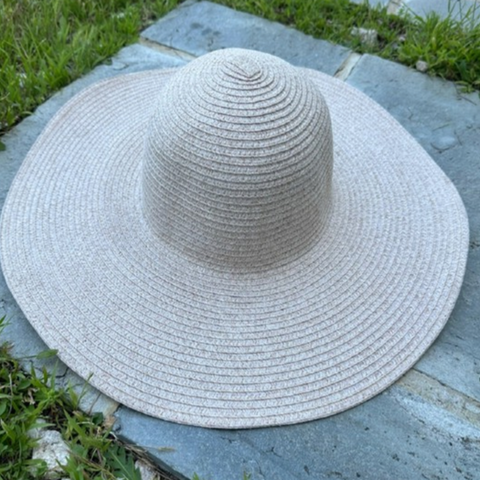Queens Wide Brim Sun Hat
