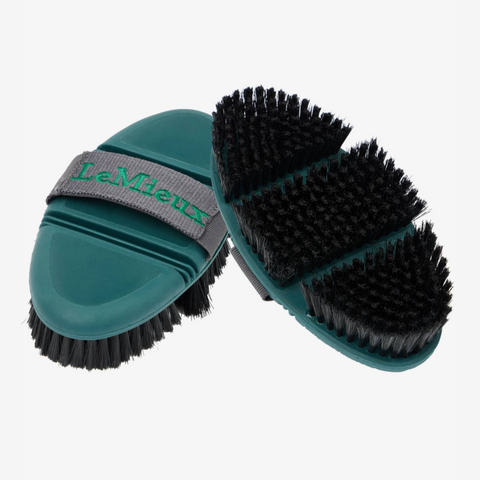 LeMieux Flexi Soft Body Brush - Spruce