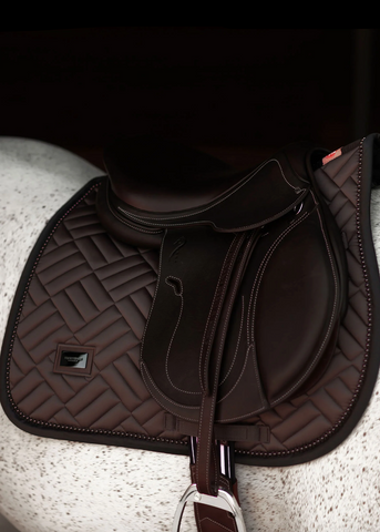 Equestrian Stockholm Modern Mocha Jump Pad